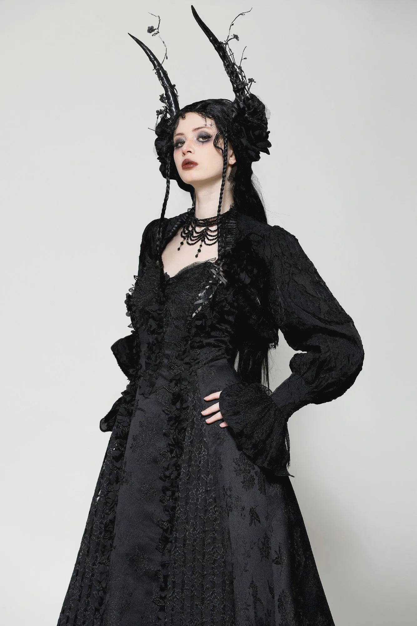 Gothic dark pattern puff sleeve shrug BW154