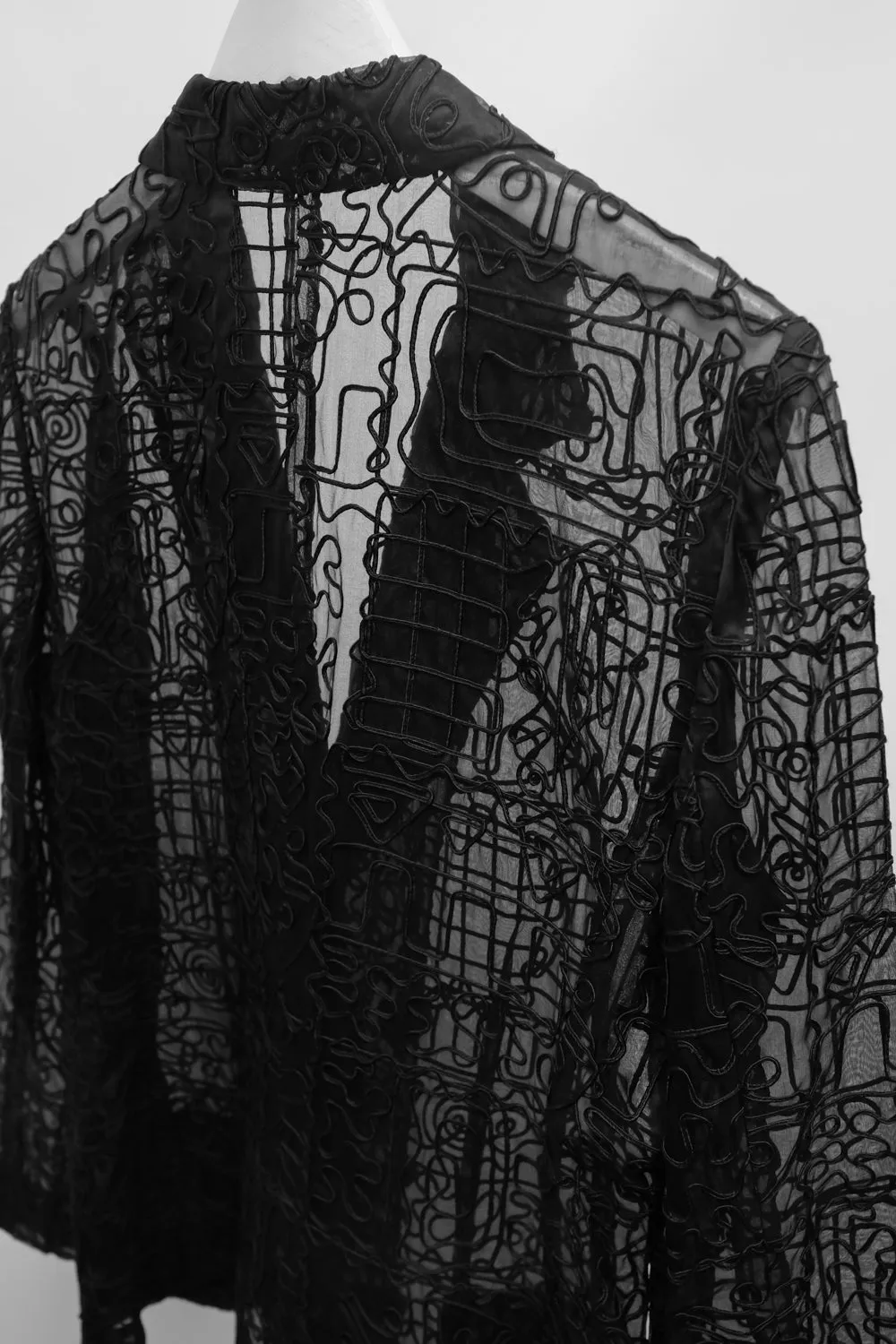 VINTAGE SEE THROUGH BLACK EMBROIDERY BLAZER